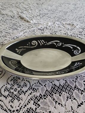 Lenox Decorative Black and Silver Oval Serving Tray - Elegant Home Dining Accent